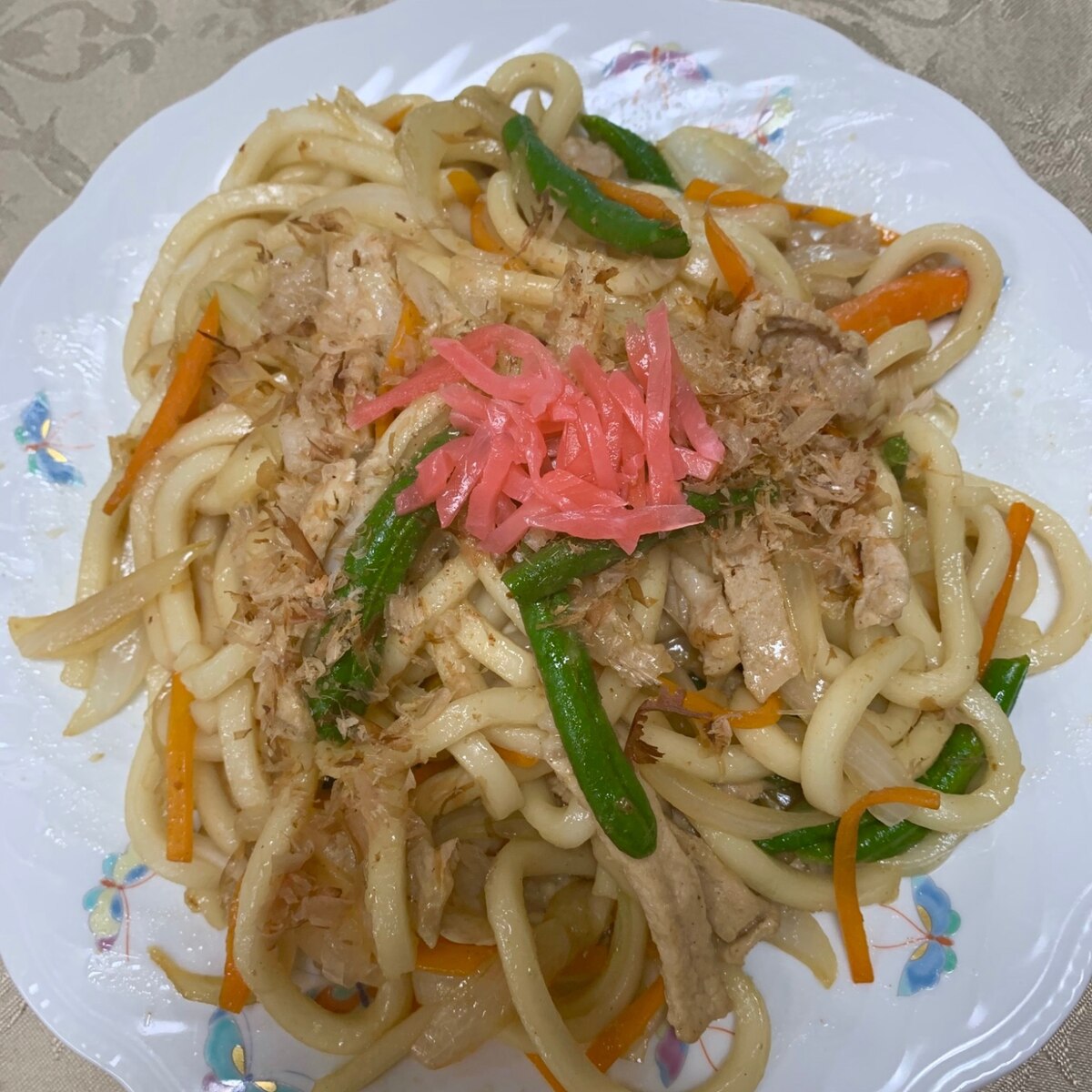 めんつゆで 焼うどん レシピ 作り方 By みゆママ 楽天レシピ